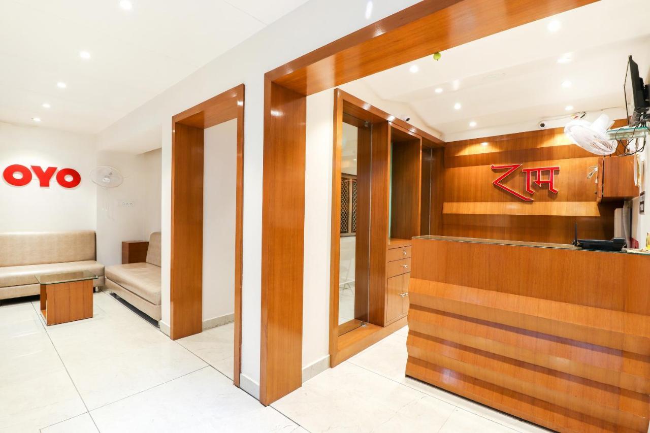 Ayodhya Oyo 26781 Hotel Raghupati מראה חיצוני תמונה