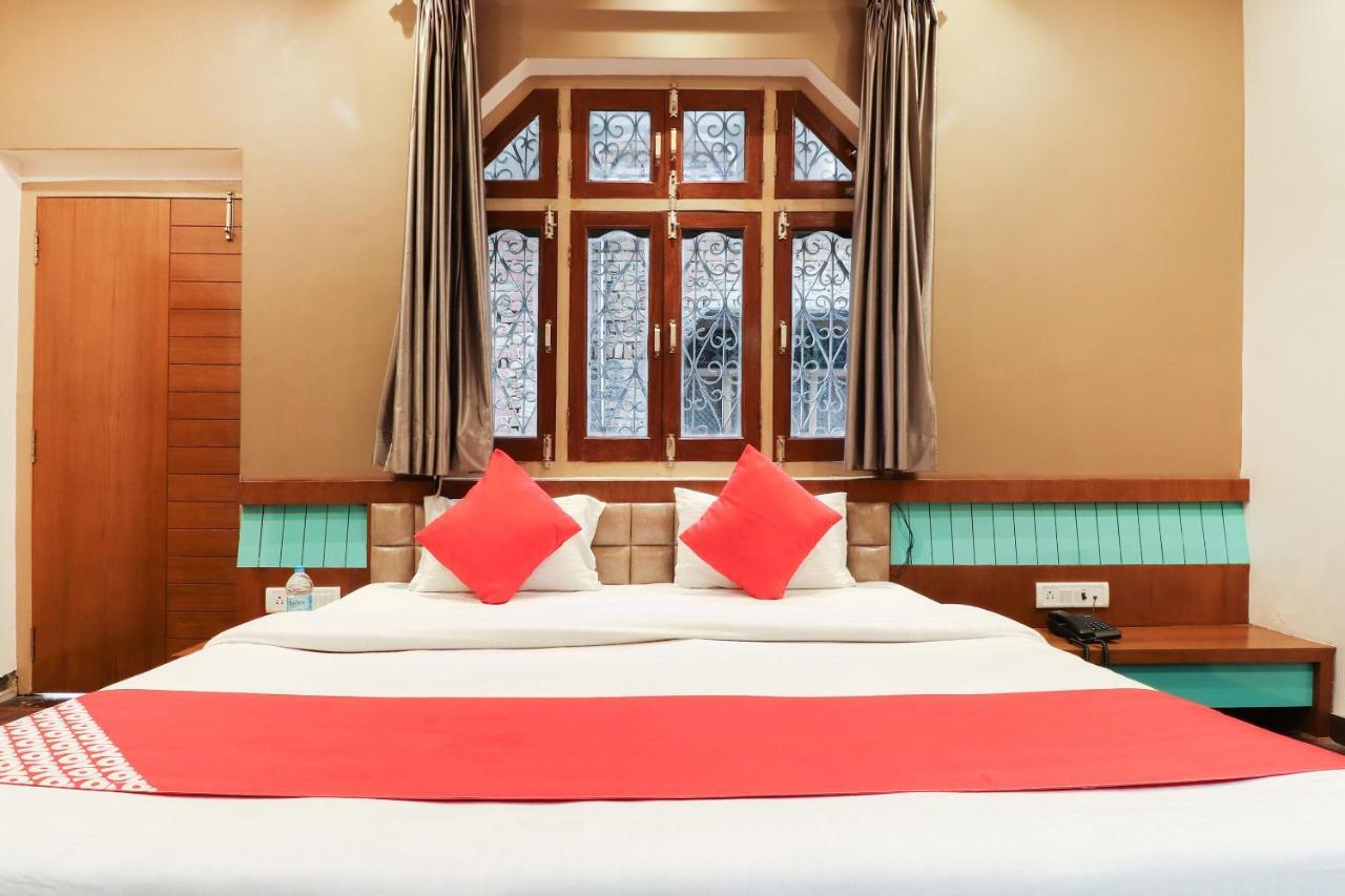Ayodhya Oyo 26781 Hotel Raghupati מראה חיצוני תמונה